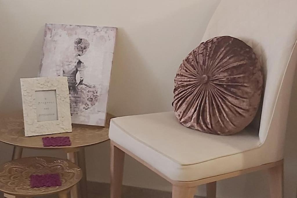 Theano'S Cozy & Quiet Lux Central Flat - Wifi & Full Amenities 파트라 외부 사진