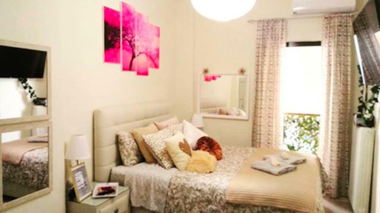 Theano'S Cozy & Quiet Lux Central Flat - Wifi & Full Amenities 파트라 외부 사진
