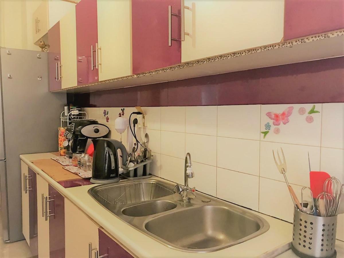Theano'S Cozy & Quiet Lux Central Flat - Wifi & Full Amenities 파트라 외부 사진